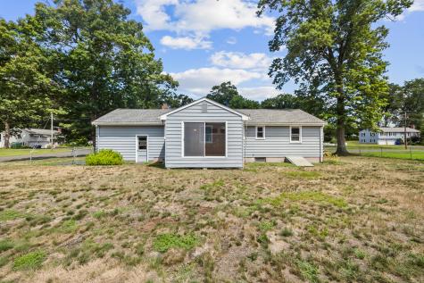 7 Colgate Lane East Hartford CT 06108