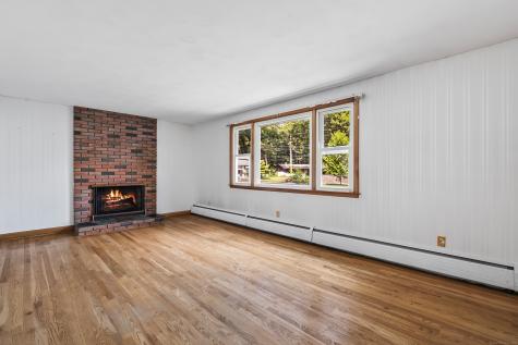 7 Colgate Lane East Hartford CT 06108