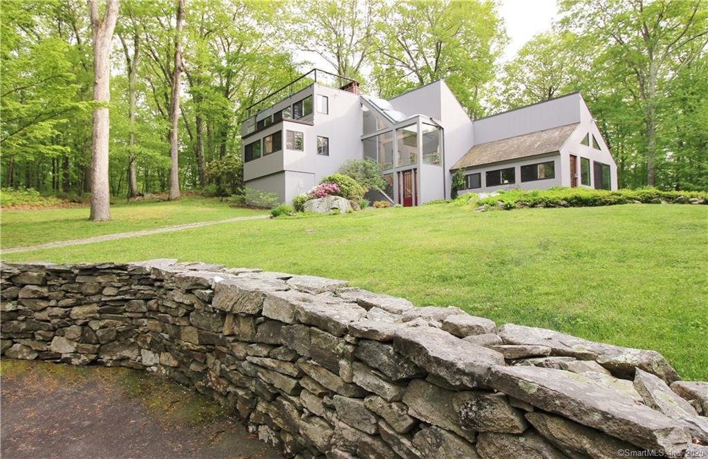 106 Topstone Road Redding CT 06896