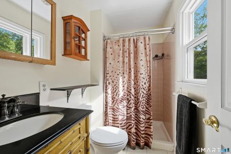 27 Danvers Road New Milford CT 06776