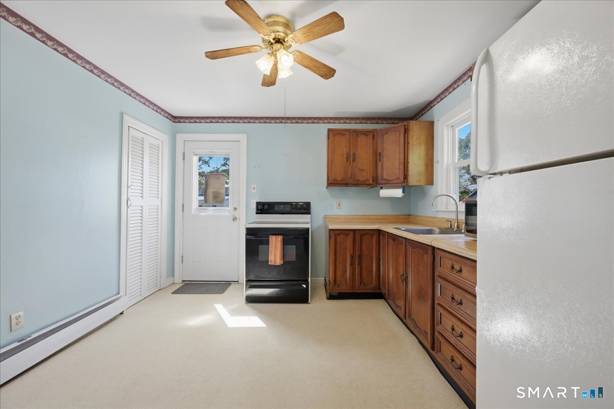 8 Mill Cove Road Ledyard CT 06335