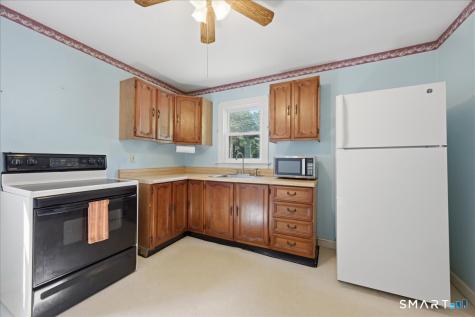 8 Mill Cove Road Ledyard CT 06335