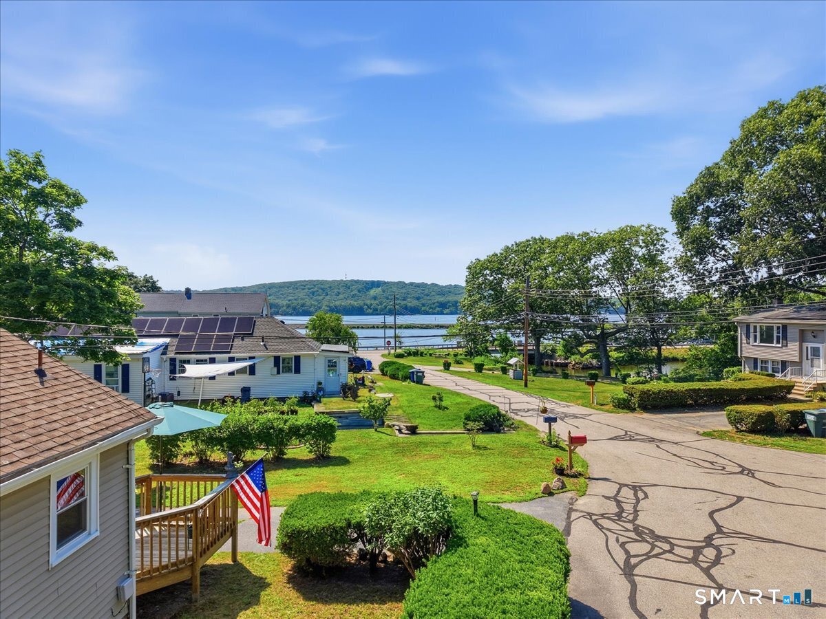 8 Mill Cove Road Ledyard CT 06335