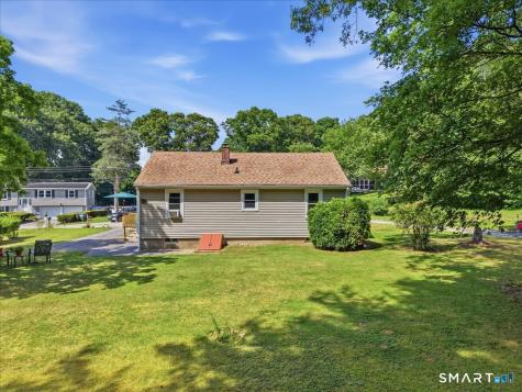8 Mill Cove Road Ledyard CT 06335
