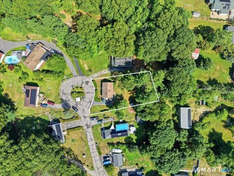 8 Mill Cove Road Ledyard CT 06335