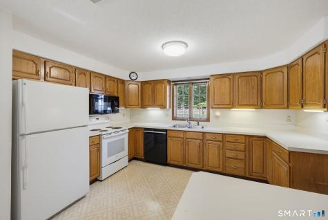 143 Fitzgerald Drive East Hartford CT 06118