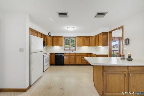 143 Fitzgerald Drive East Hartford CT 06118