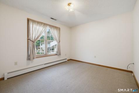143 Fitzgerald Drive East Hartford CT 06118