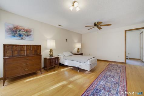 143 Fitzgerald Drive East Hartford CT 06118