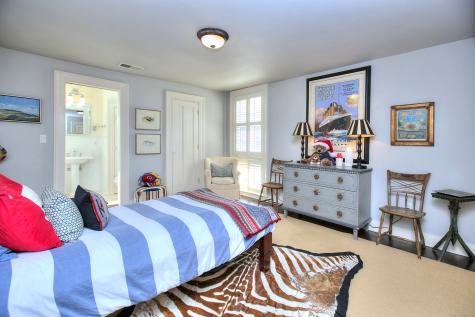 2683 Bronson Road Fairfield CT 06824