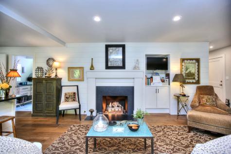 2683 Bronson Road Fairfield CT 06824