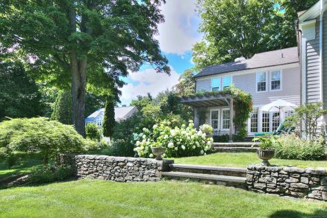 2683 Bronson Road Fairfield CT 06824