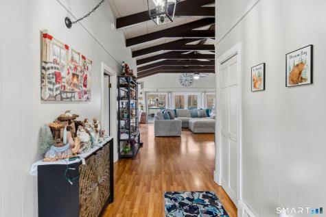 39 Inchcliffe Drive Ledyard CT 06335