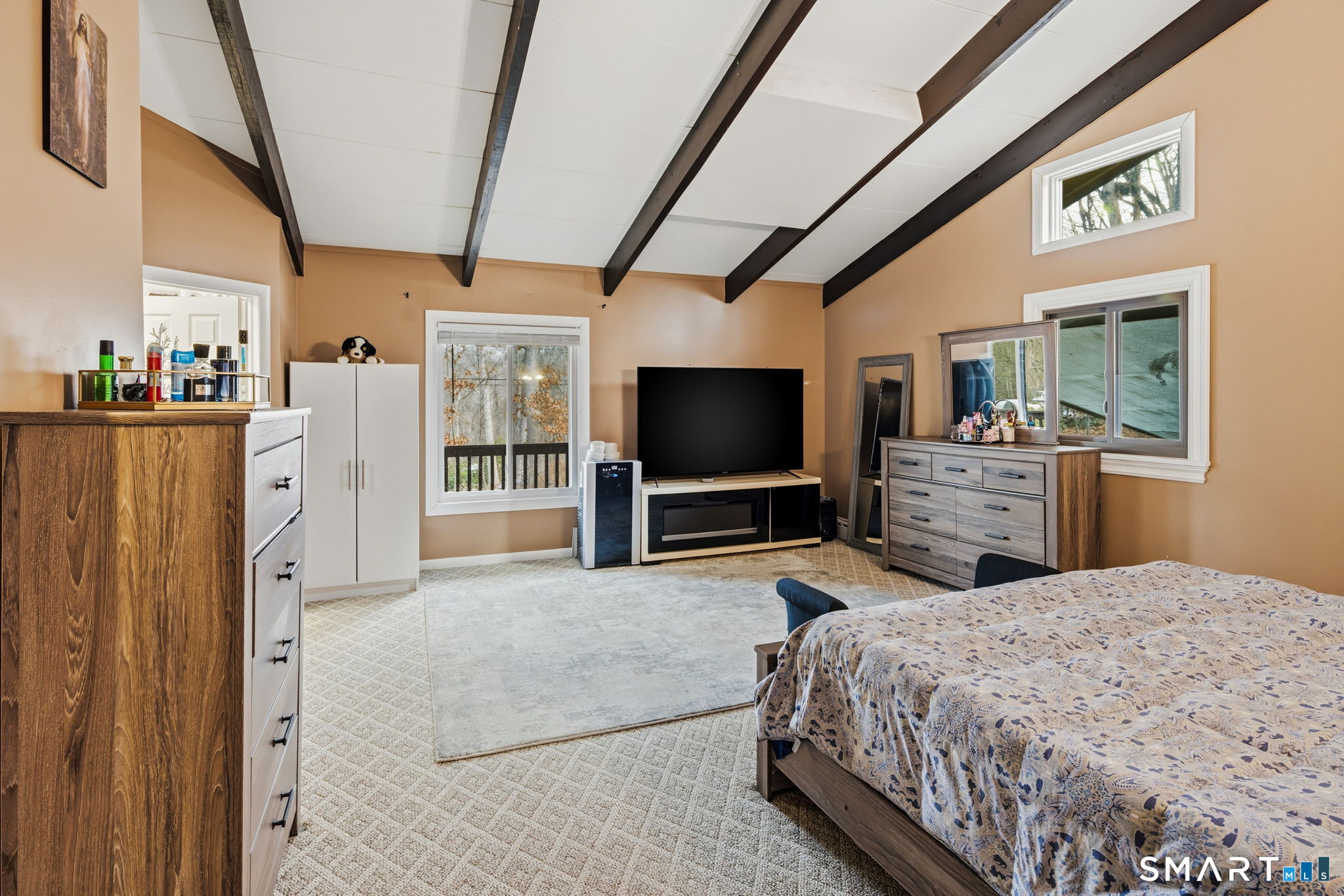 39 Inchcliffe Drive Ledyard CT 06335