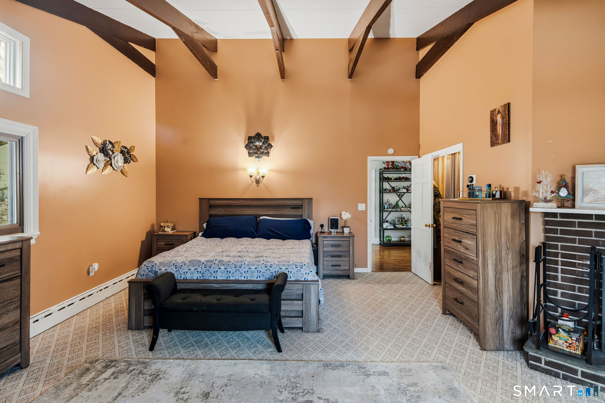 39 Inchcliffe Drive Ledyard CT 06335