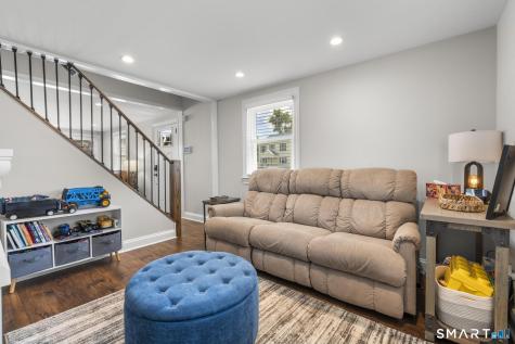 28 Macarthur Road North Haven CT 06473