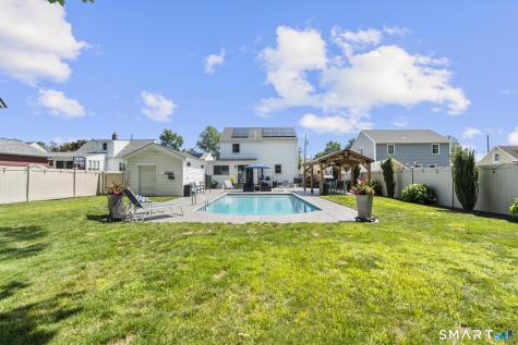 28 Macarthur Road North Haven CT 06473