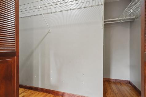 107 Woodhouse Avenue North Branford CT 06472