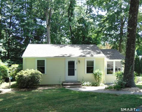 26 Wildwood Road East Haddam CT 06415