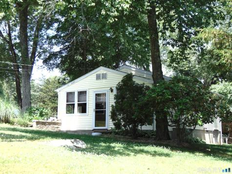 26 Wildwood Road East Haddam CT 06415