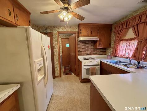 401 Round Hill Road Salem CT 06420