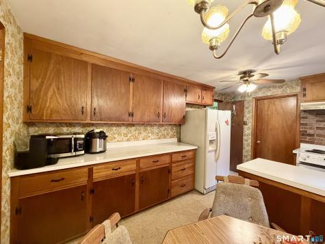 401 Round Hill Road Salem CT 06420