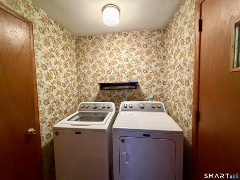 401 Round Hill Road Salem CT 06420