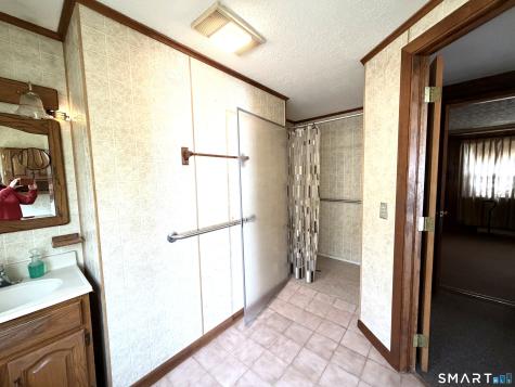 401 Round Hill Road Salem CT 06420