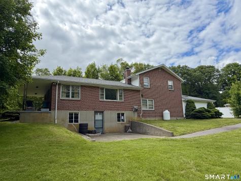 401 Round Hill Road Salem CT 06420
