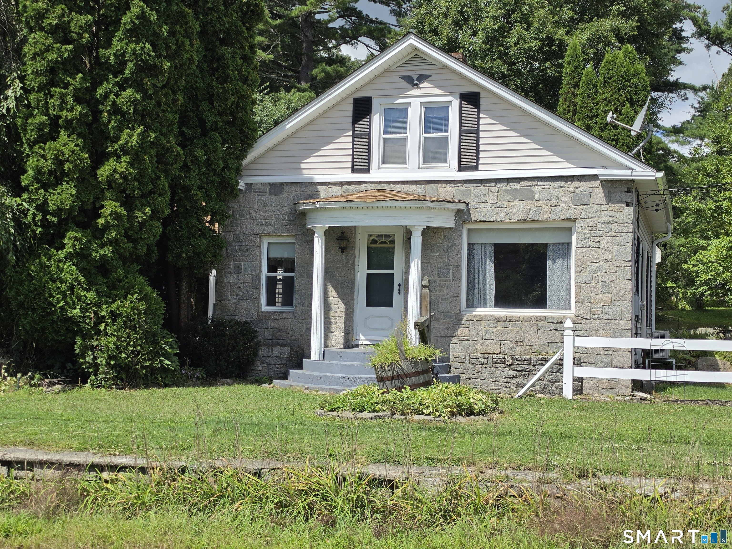 506 Church Street Putnam CT 06260