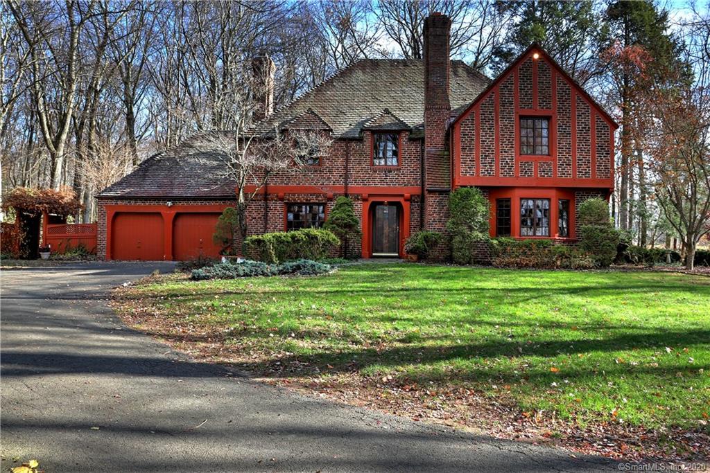 45 Hunting Hill Road Woodbridge CT 06525