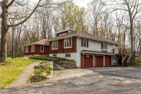 8 Harvest Road New Fairfield CT 06812
