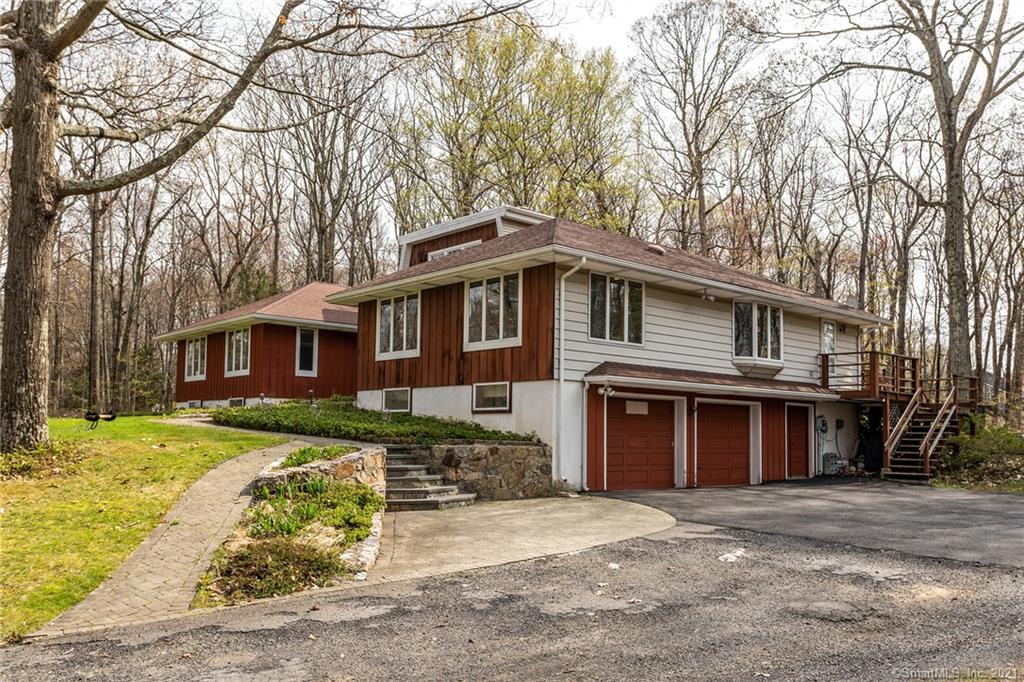 8 Harvest Road New Fairfield CT 06812