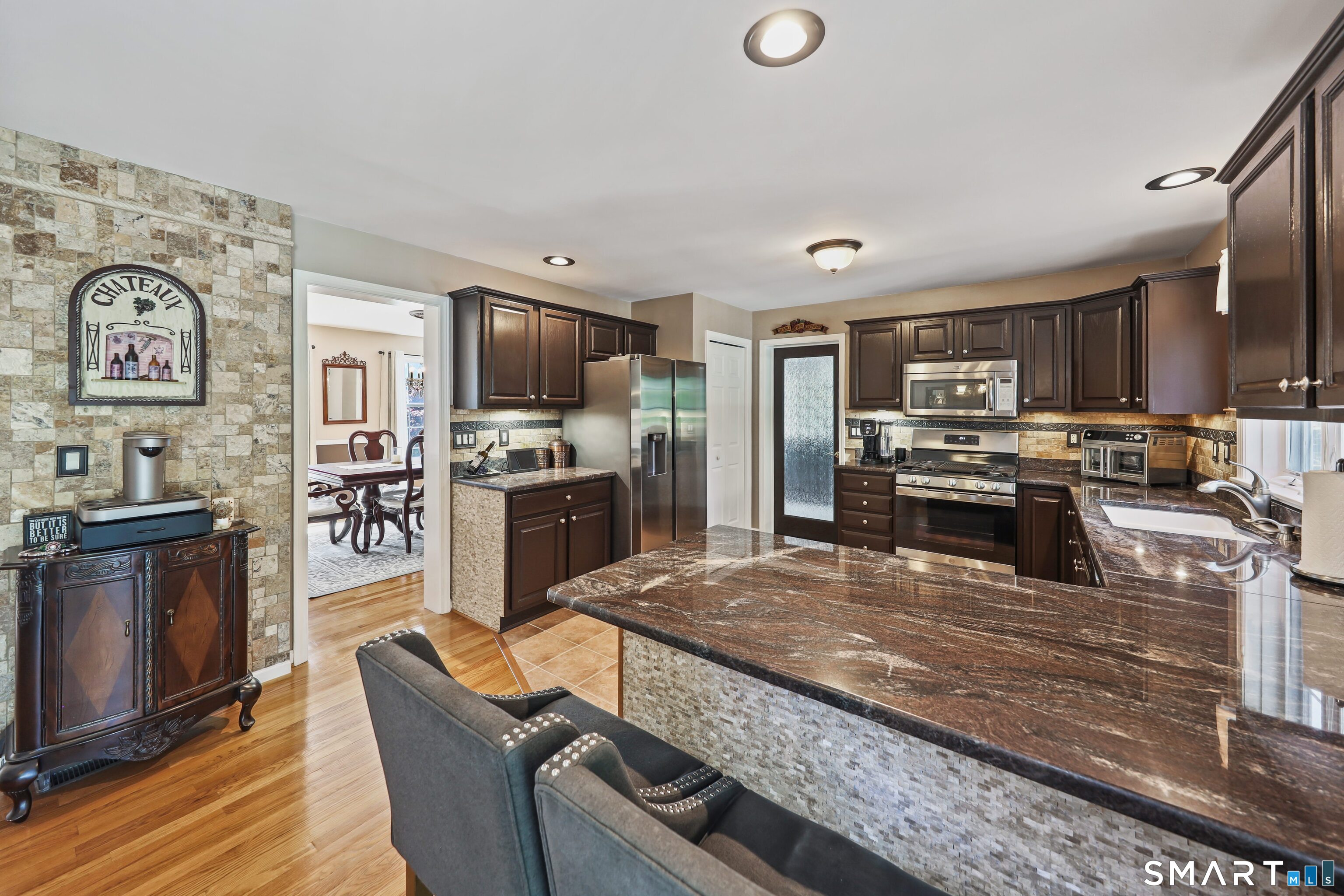 10 Fawn Meadow Drive Naugatuck CT 06770