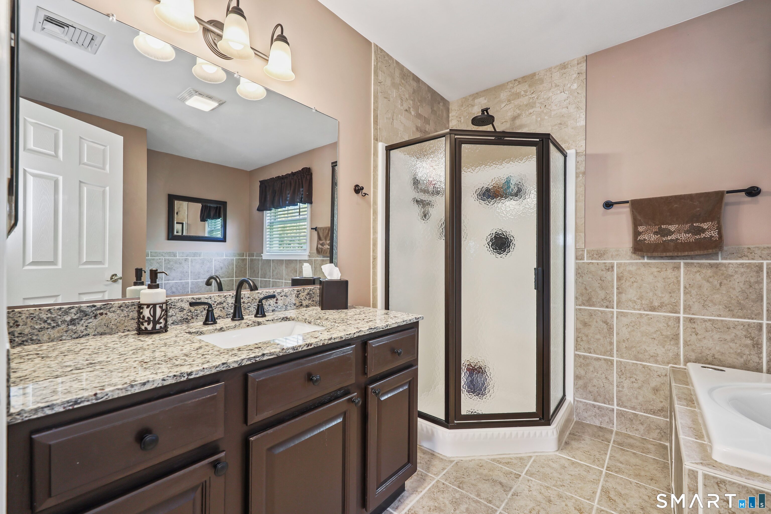 10 Fawn Meadow Drive Naugatuck CT 06770