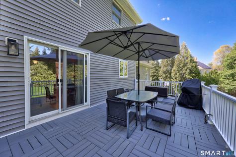 10 Fawn Meadow Drive Naugatuck CT 06770