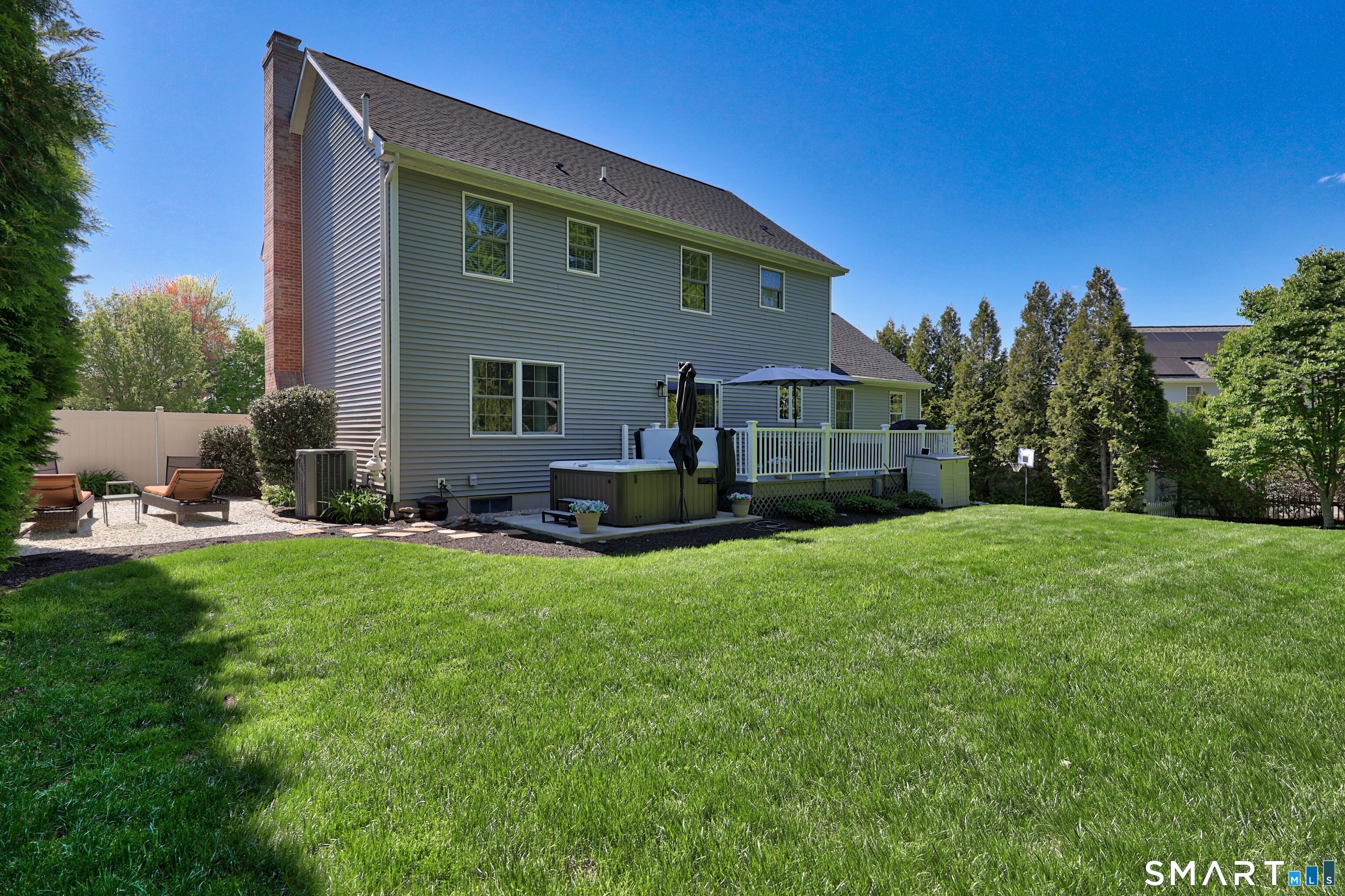 10 Fawn Meadow Drive Naugatuck CT 06770