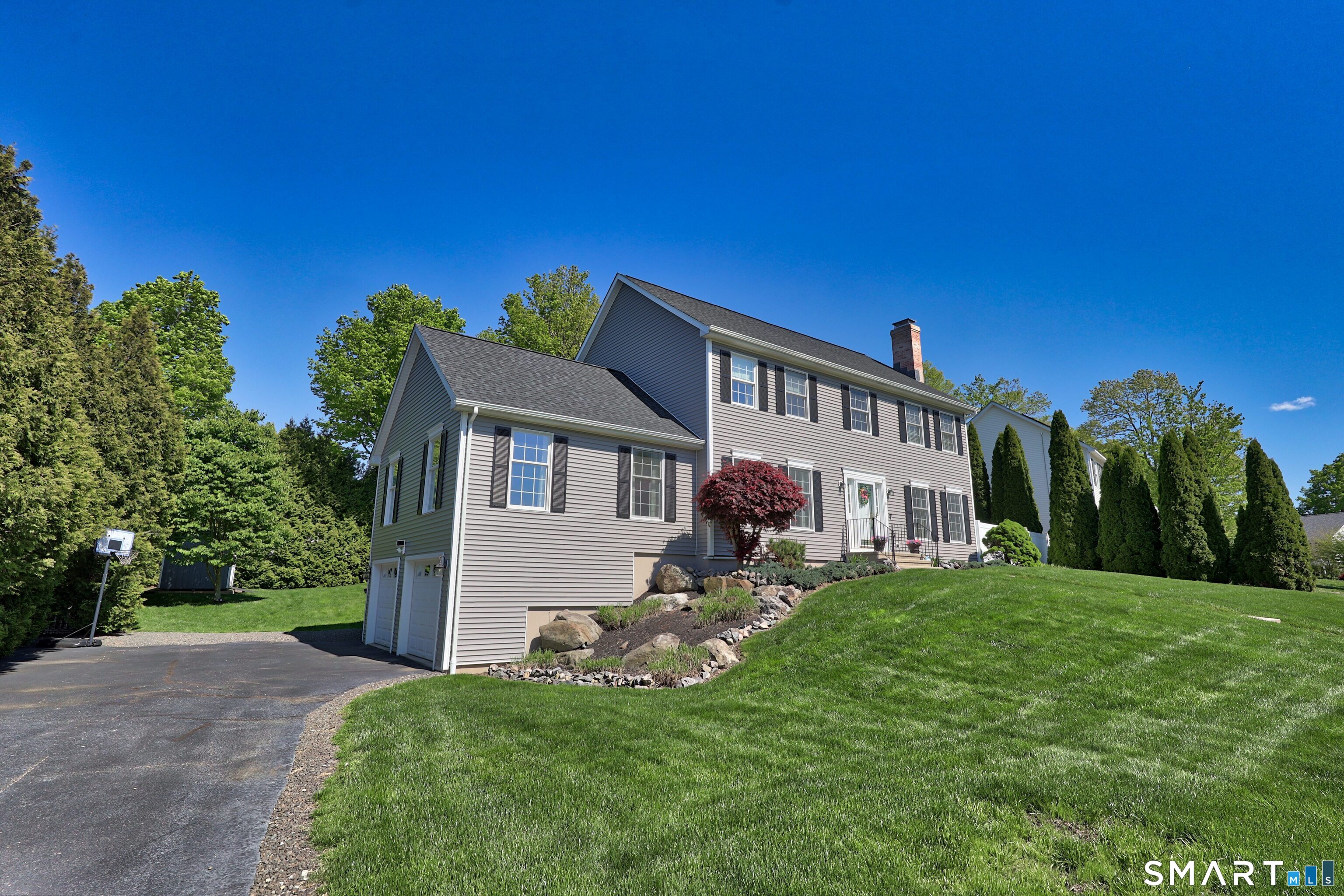 10 Fawn Meadow Drive Naugatuck CT 06770