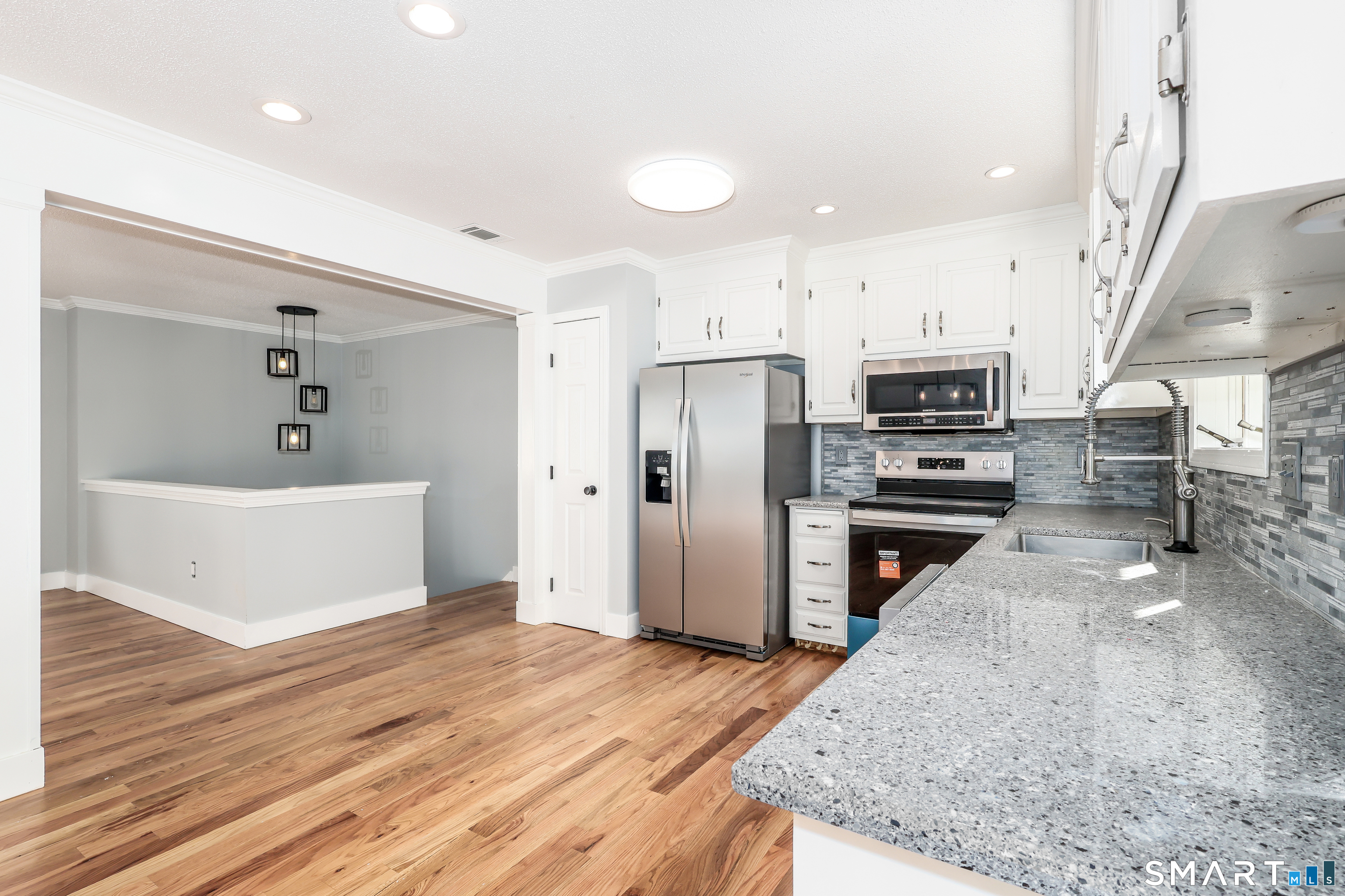 35 Julie Road Plainville CT 06062