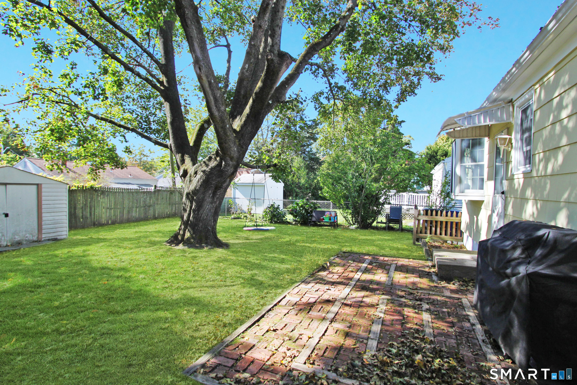 166 Laurel Street West Haven CT 06516