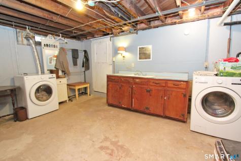 166 Laurel Street West Haven CT 06516