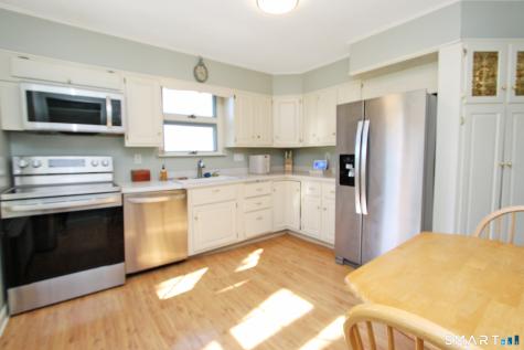 166 Laurel Street West Haven CT 06516