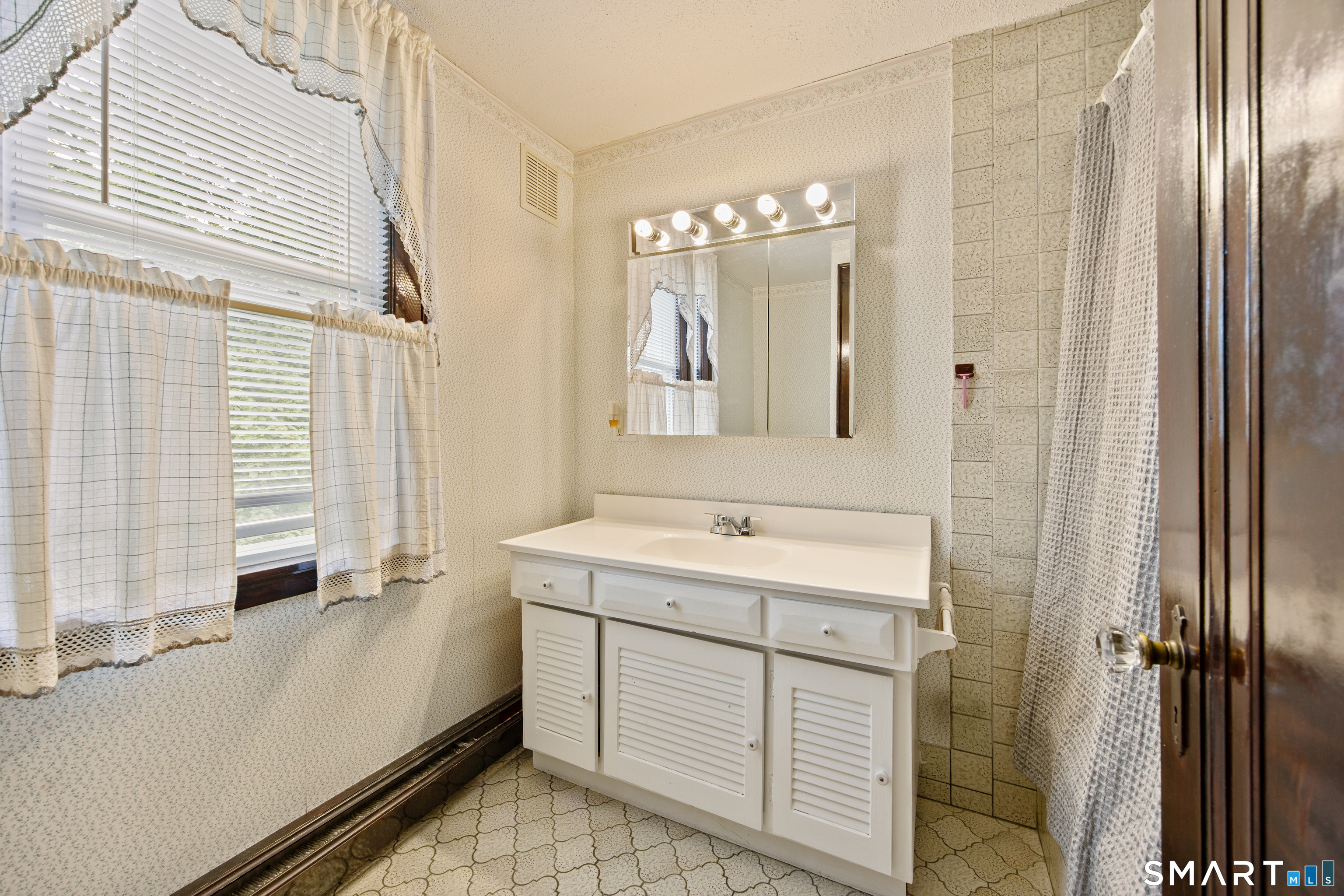 90 Harvard Avenue Meriden CT 06451