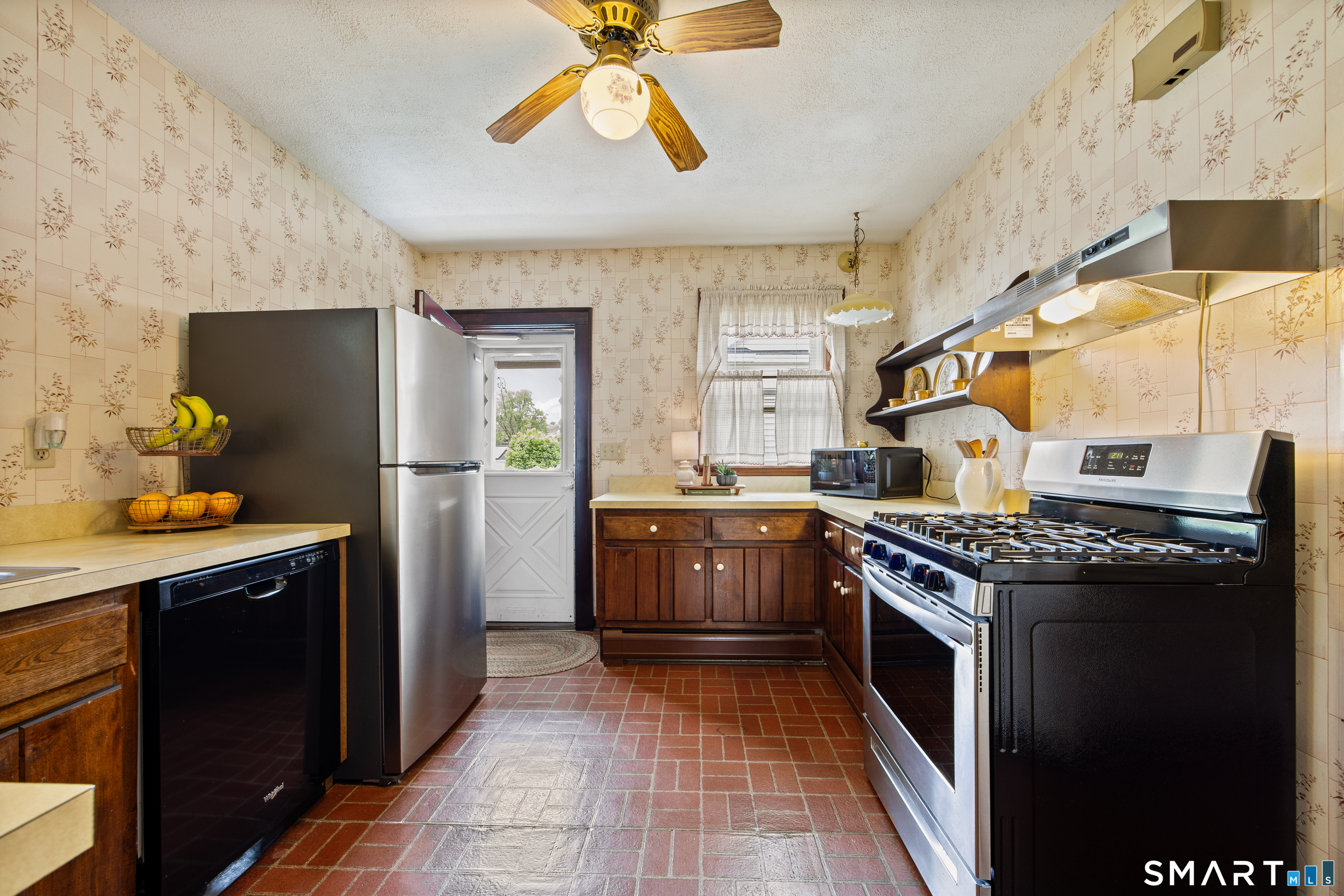 90 Harvard Avenue Meriden CT 06451