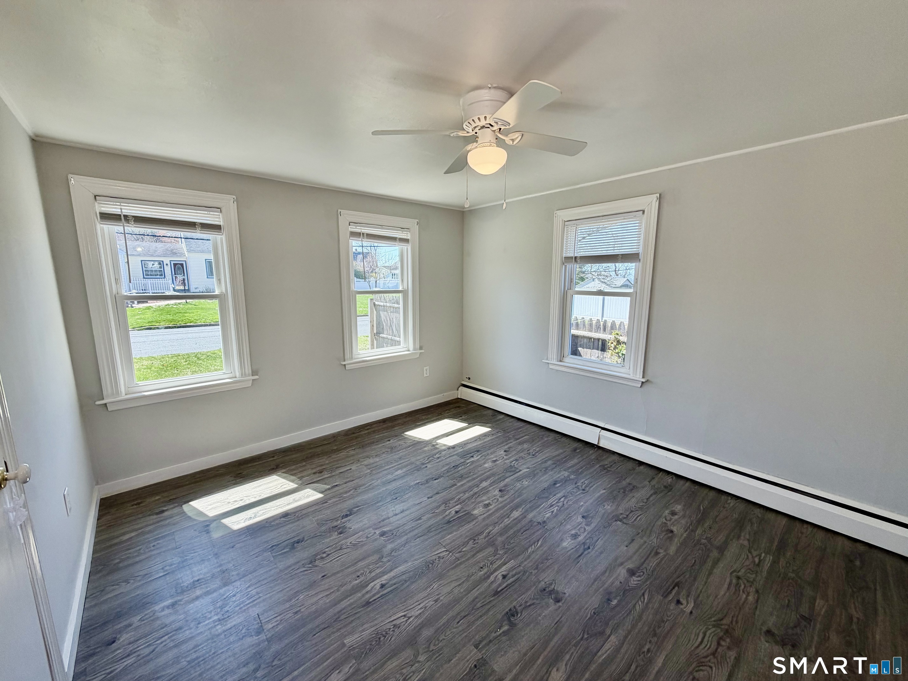 4 Anita Avenue Waterford CT 06385