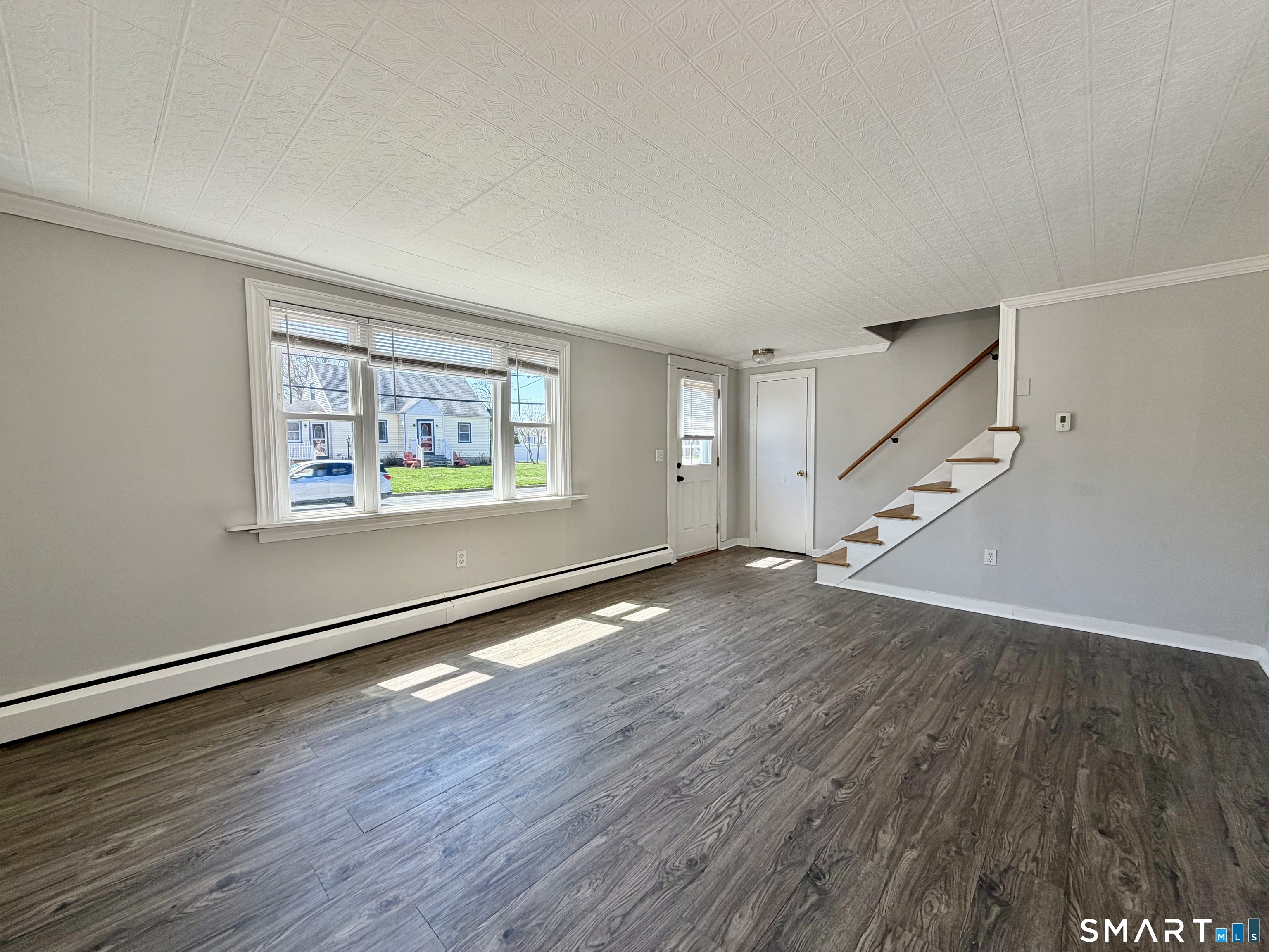 4 Anita Avenue Waterford CT 06385