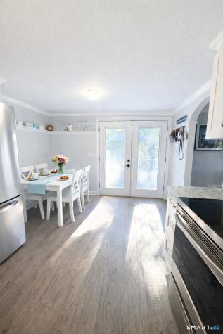 4 Anita Avenue Waterford CT 06385