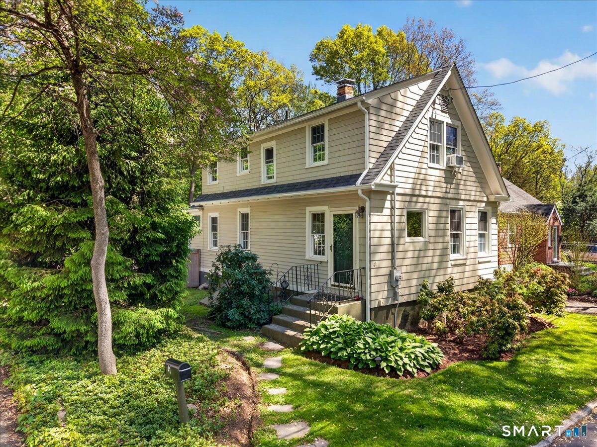 41 Barrett Street Hamden CT 06517