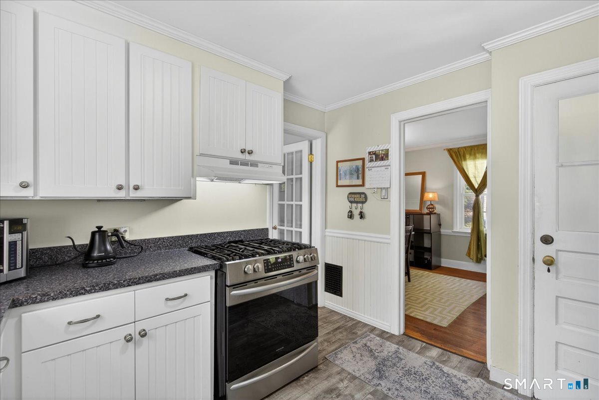 41 Barrett Street Hamden CT 06517