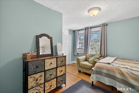 41 Barrett Street Hamden CT 06517